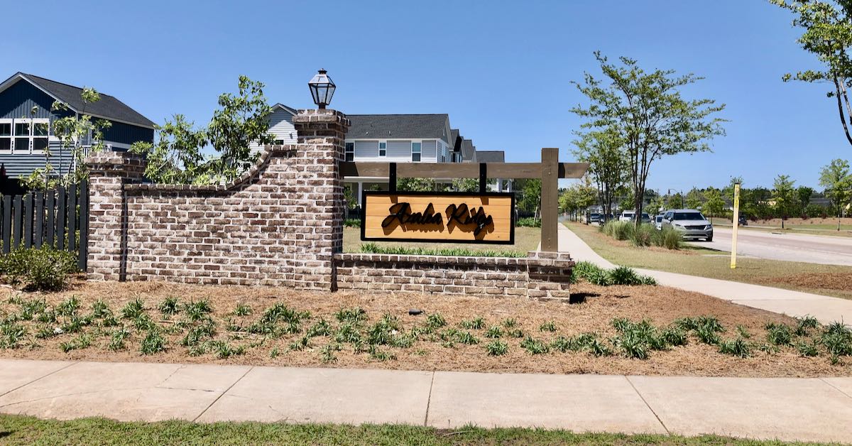 Summer's Corner: Azala Ridge